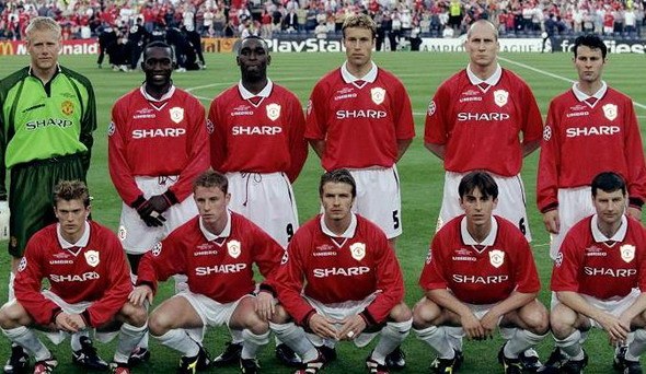 跟队：弗兰克关窗前仍想再添一名中卫，因为他有时会打三中卫